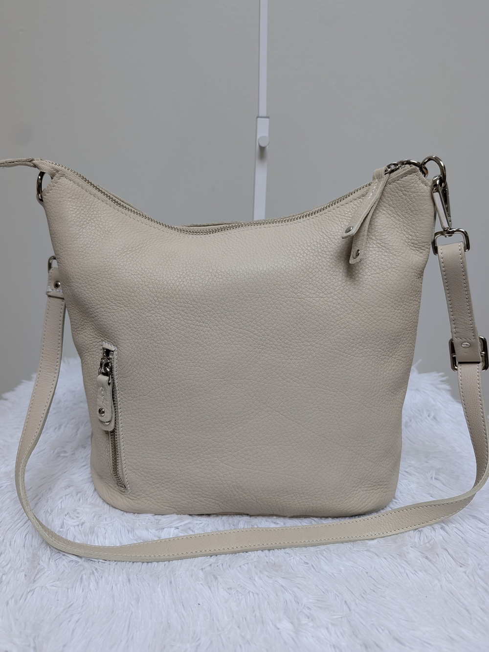 Roots Greener Pastures Ella Tribe Ivory Leather Bag